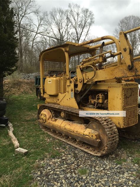Caterpillar 951B (TRACK.